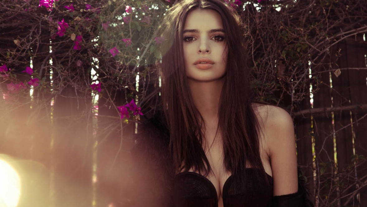 Emily Ratajkowski