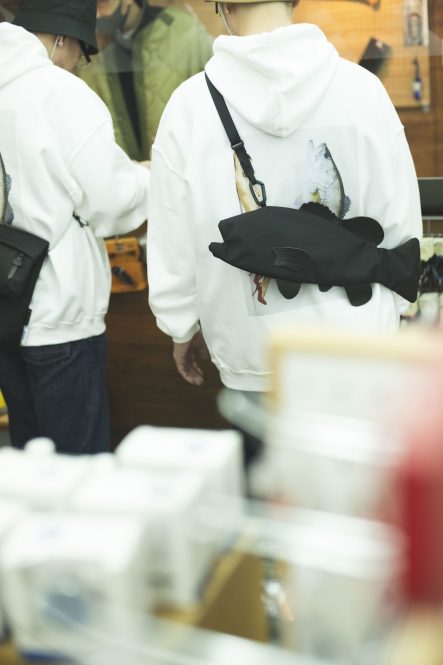 デザインユニットTHE モンゴリアンチョップスによるフィッシング