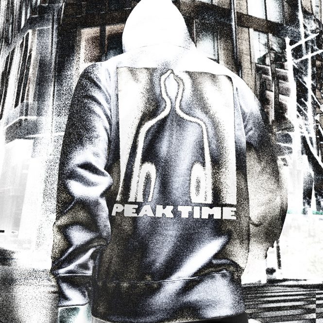 tofubeatsが新曲“PEAK TIME”をリリース｜「PEAK TIMEフーディー」も