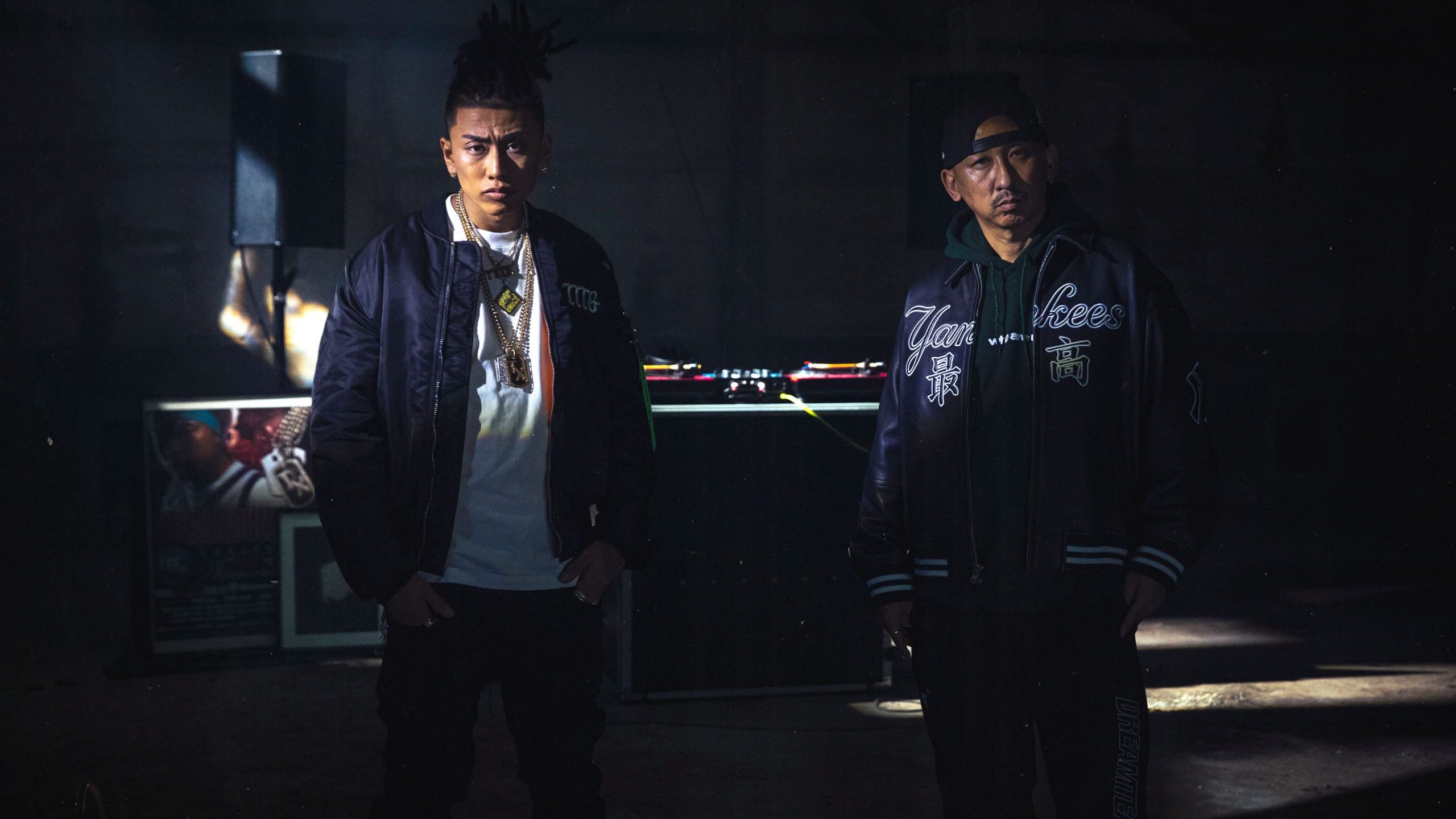 DJ RYOW サイン入りポスター (¥ellow Bucksあり) DJ RYOW サイン入りポスター (¥ellow Bucksあり) Who Are U? DJ